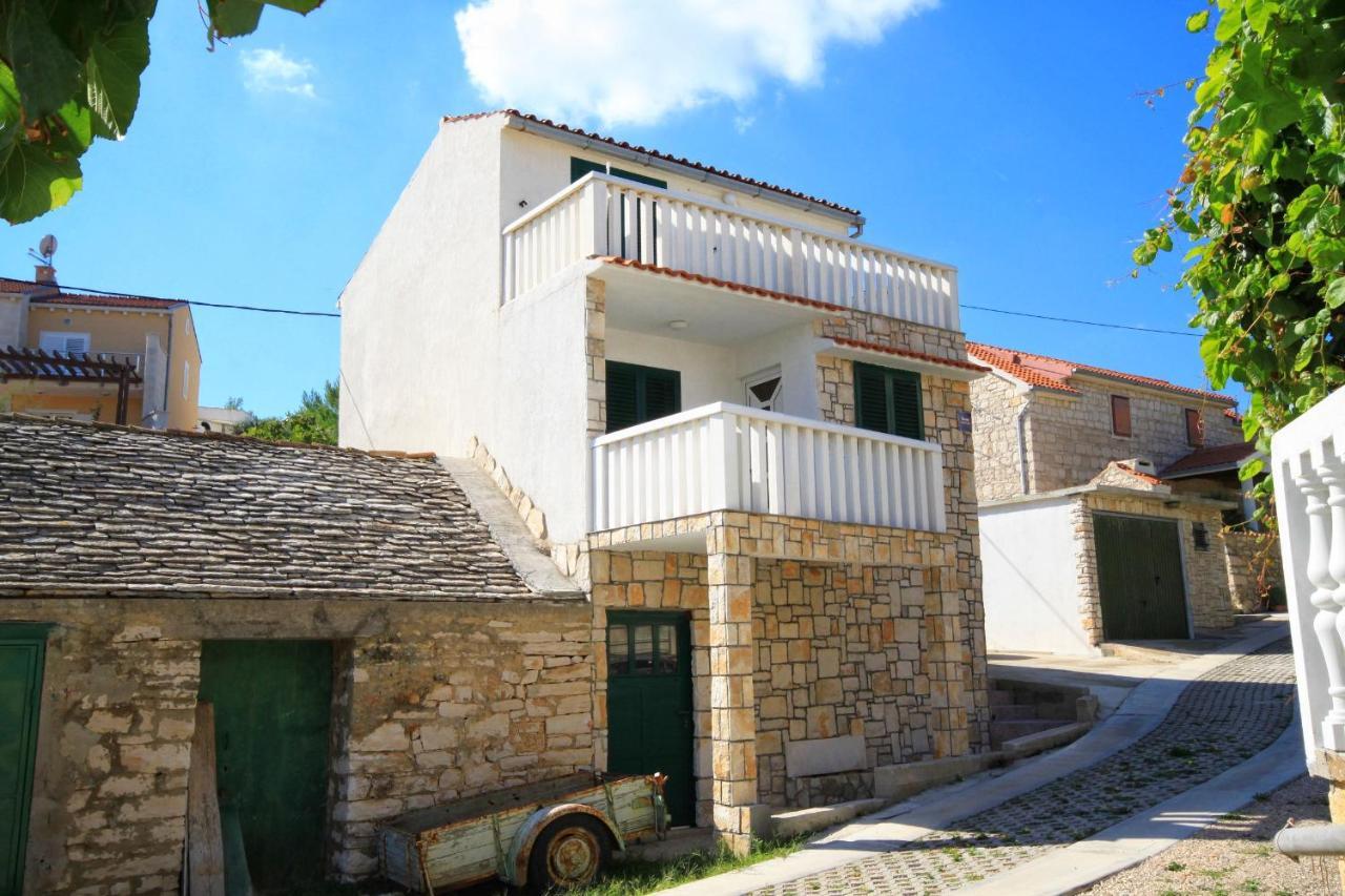 Apartments By The Sea Rukavac, Vis - 2478 Rukavac  Bagian luar foto