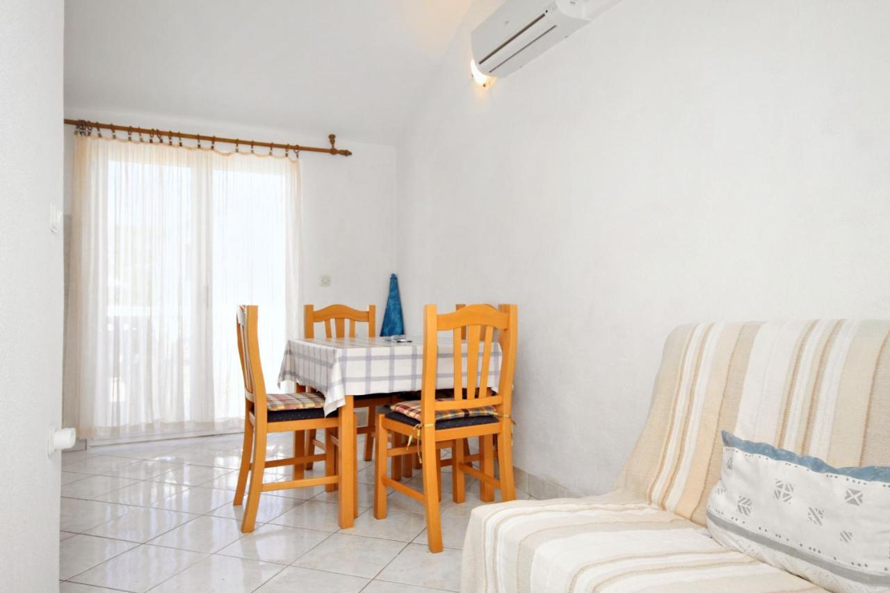 Apartments By The Sea Rukavac, Vis - 2478 Rukavac  Bagian luar foto