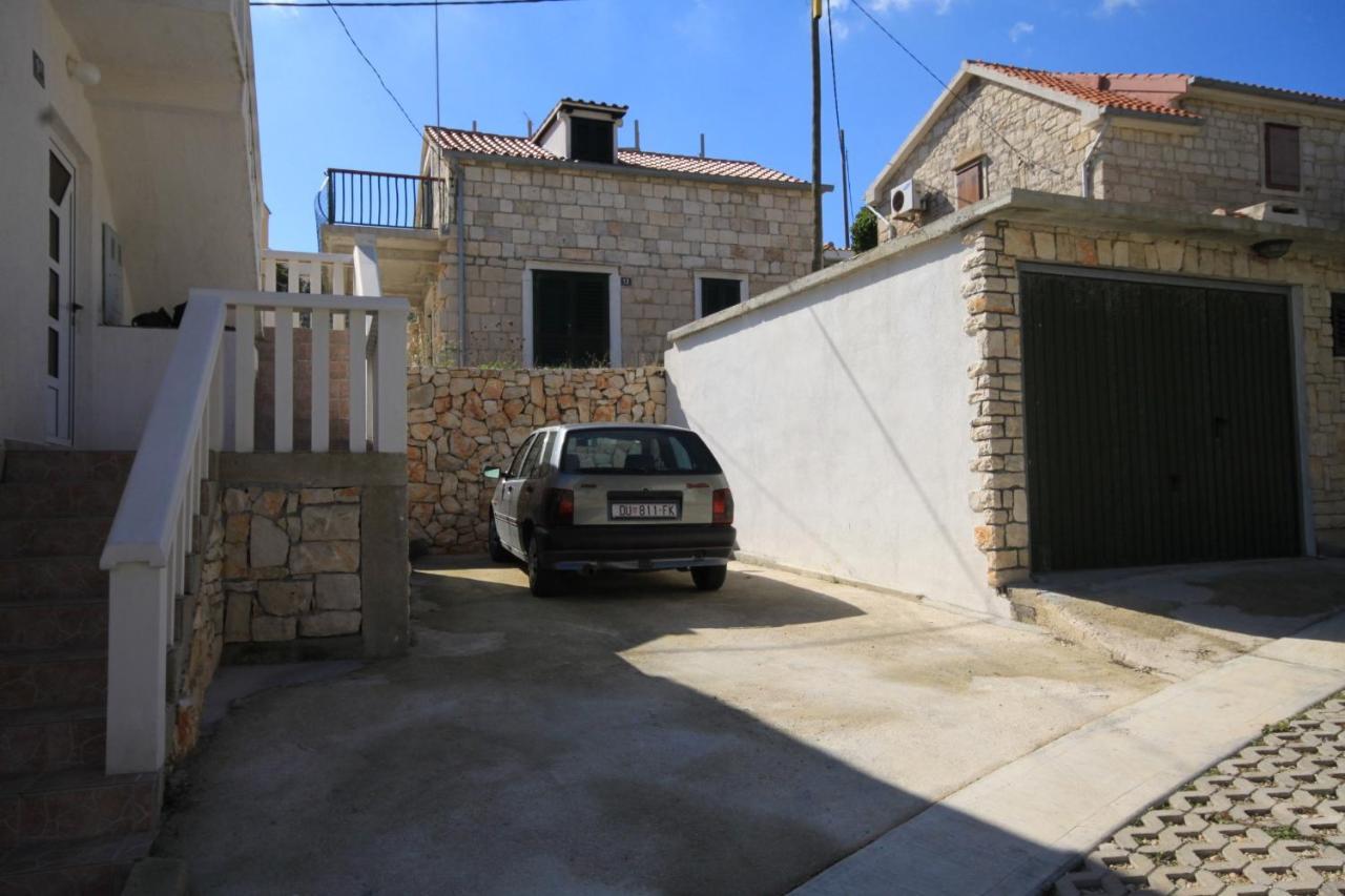 Apartments By The Sea Rukavac, Vis - 2478 Rukavac  Bagian luar foto