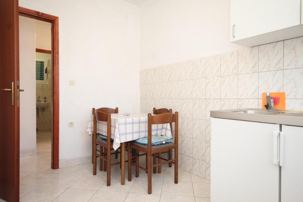 Apartments By The Sea Rukavac, Vis - 2478 Rukavac  Bagian luar foto